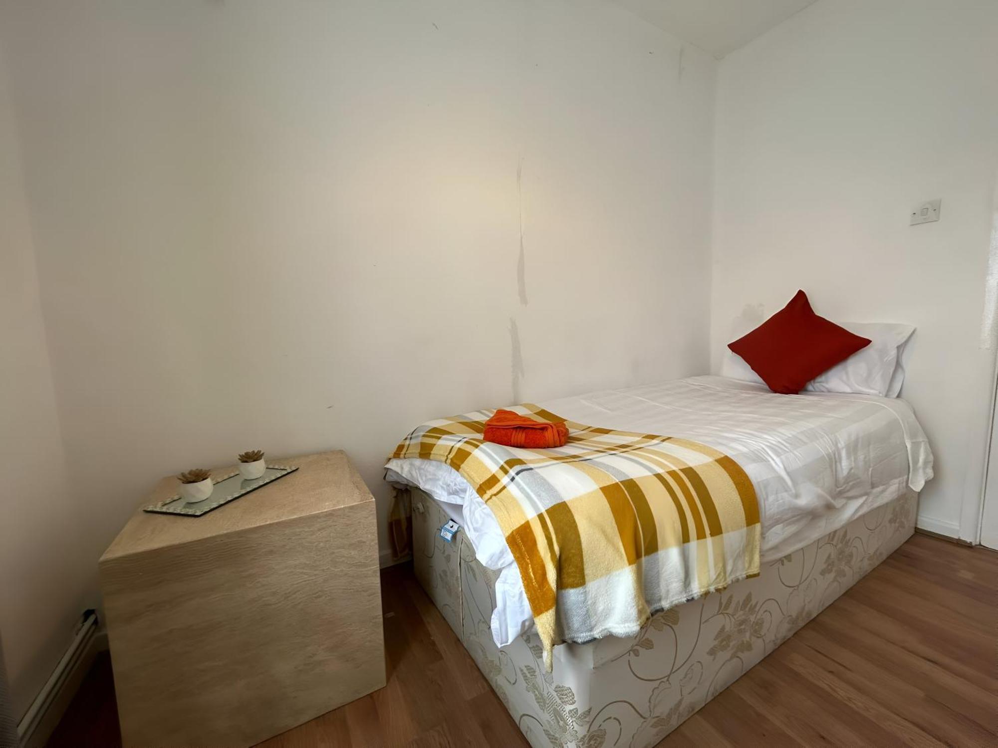 3 Bedroom House with Garden High Wycombe Buitenkant foto